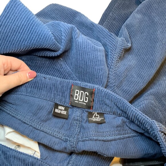 BDG Urban Outfitters Mom High-Rise Corduroy Pants Blue Size 25 - Picture 5 of 6